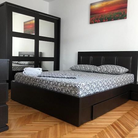 Studio Central Doamnei Bukares Bagian luar foto